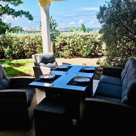 Appartement Au Bord De Mer Le Moule Bagian luar foto